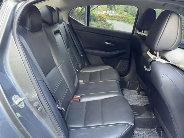 Nissan Xuan Yi 1.6L XL CVT Enjoy Edition