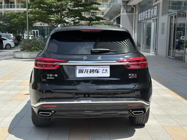 Hongqi Hongqi HS5 Facelift 2.0T Zhilian flag enjoy four-wheel drive version