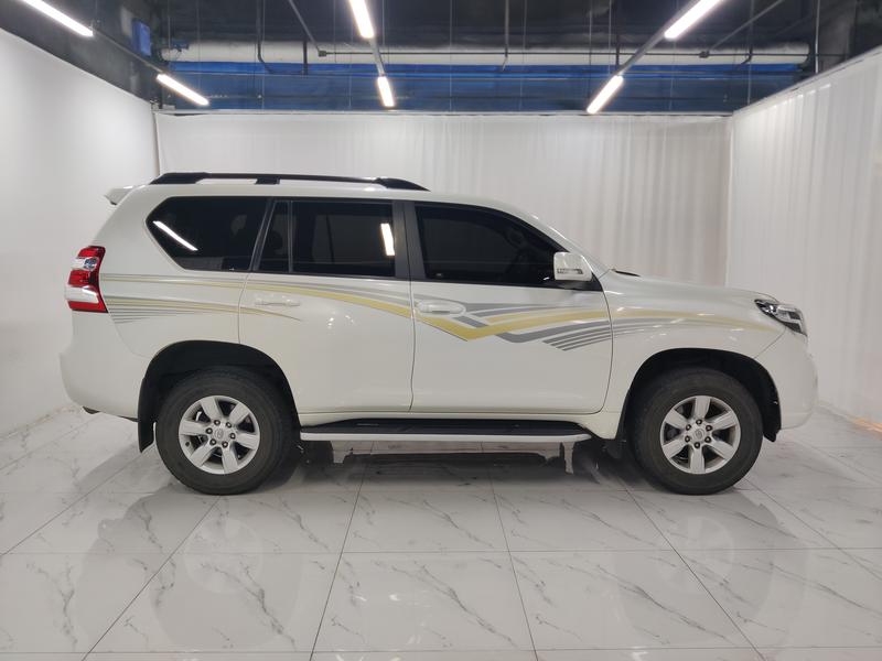 Toyota Prado 2016