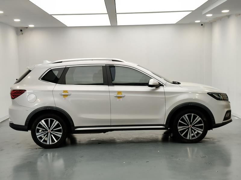 Roewe Roewe eRX5 2017