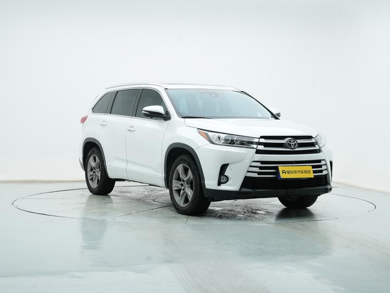 Toyota Highlander 2021