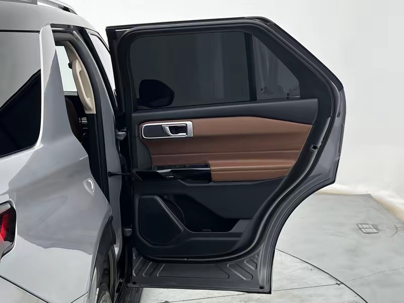 Ford explorer 2023