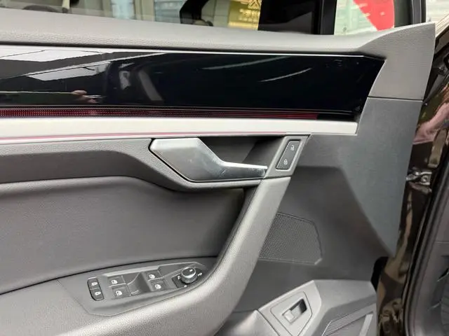 Volkswagen Touareg 2.0 TSI Ruiyi Edition Country VI