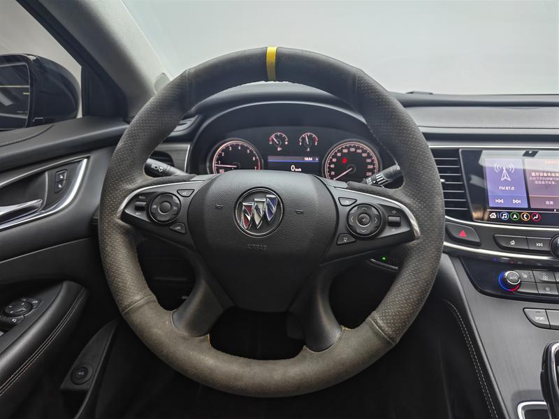 Buick LaCrosse 2022