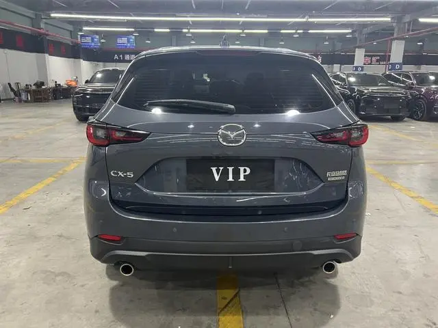 Mazda Mazda CX-5 2.0L automatic two-wheel drive Zhishang type