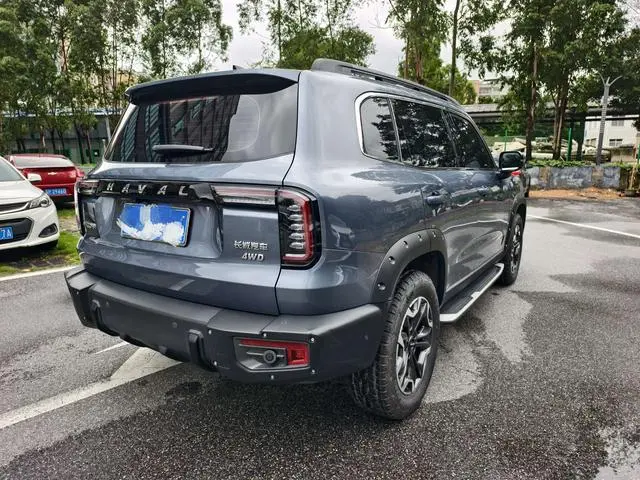 Haval Haval Big Dog 2.0T four-wheel drive wheezing dog hunting version