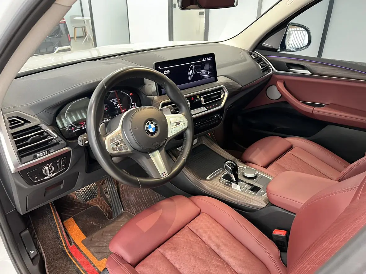 BMW BMW X3 The second facelift xDrive30i leading M Yao Ye suit
