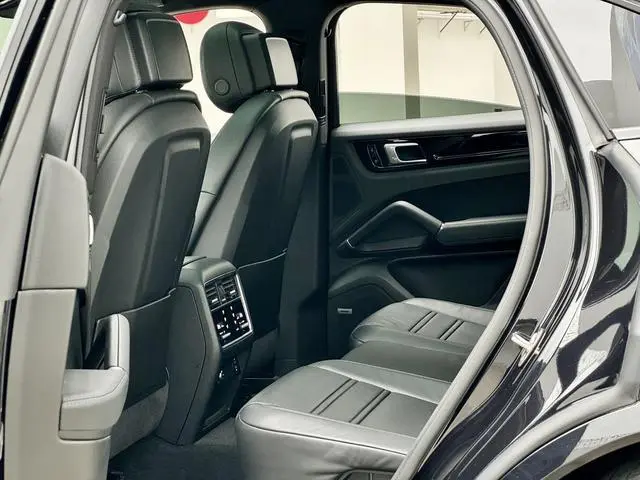 Porsche Cayenne Coupé E-Hybrid Cayenne E-Hybrid Coupé 2.0T