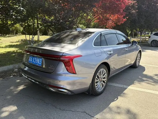 Hongqi Hongqi H5 2.0T Automatic Zhilian Qichang Version