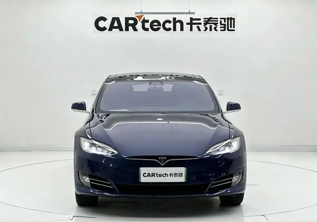 Tesla Model S 75D Standard battery life version