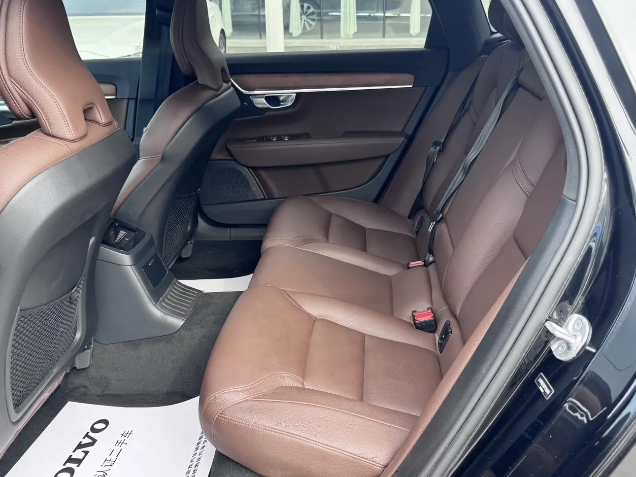 Volvo Volvo S90 PHEV T8 four-wheel drive long battery life Zhiyi Deluxe Edition