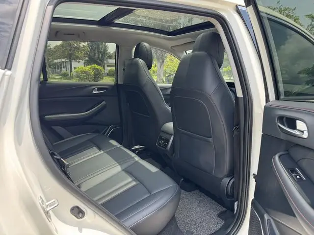 GAC Trumpchi GS4 270T Automatic Zhilian Technology Version