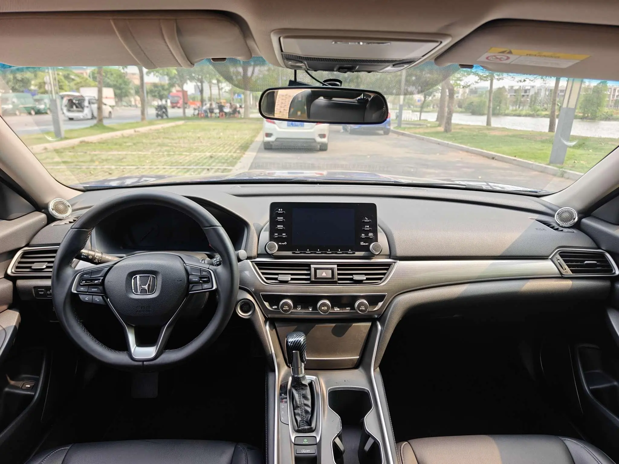 Honda Accord 260TURBO Elite Edition Country V