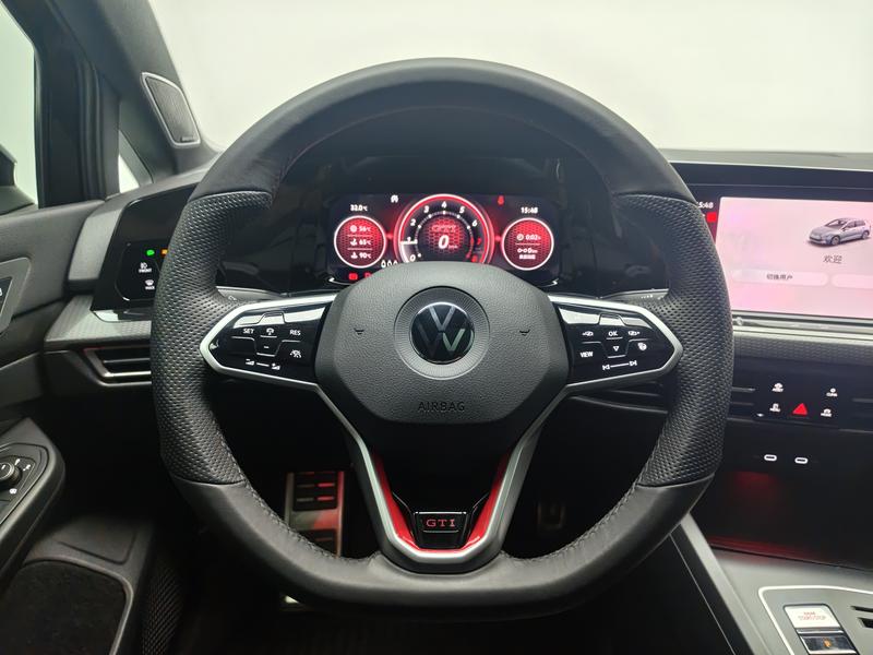 Volkswagen Golf GTI 2023