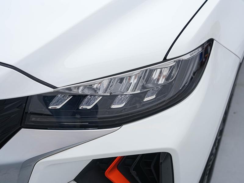 Geely Boyue 2022