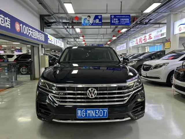 Volkswagen Touareg 3.0 TSI Sharp Edition