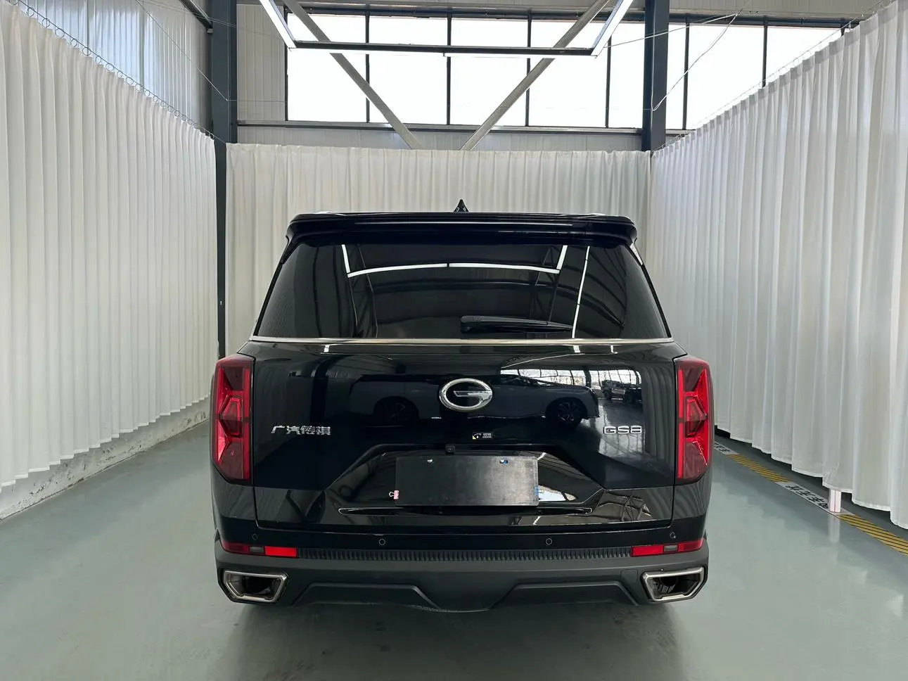 GAC Trumpchi GS8 Pilot Series 2.0 TGDI two-wheel drive Premium Edition 7-seater