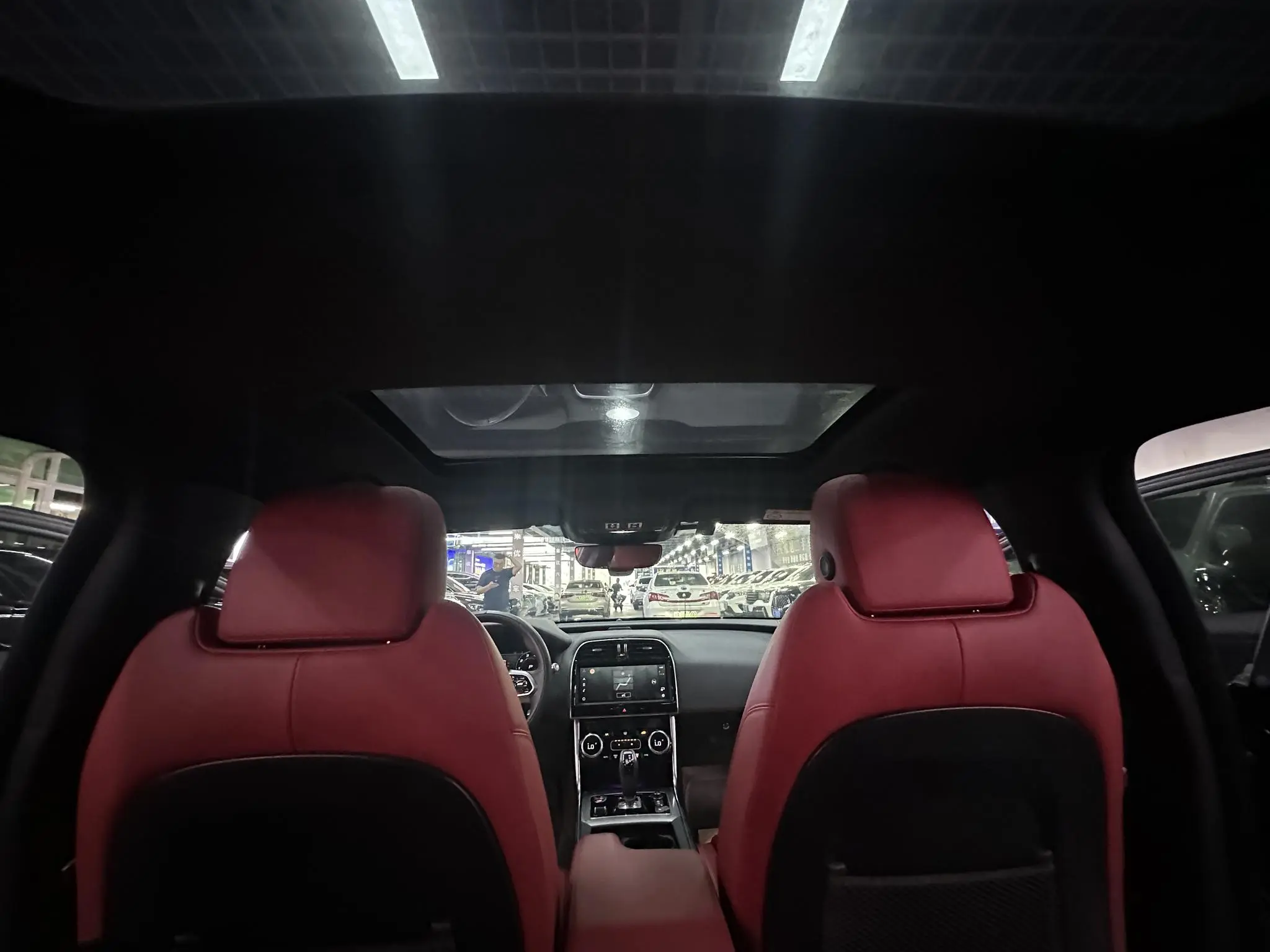Jaguar Jaguar XEL 2.0T 250PS R-DYNAMIC S Enterprising Sports Edition