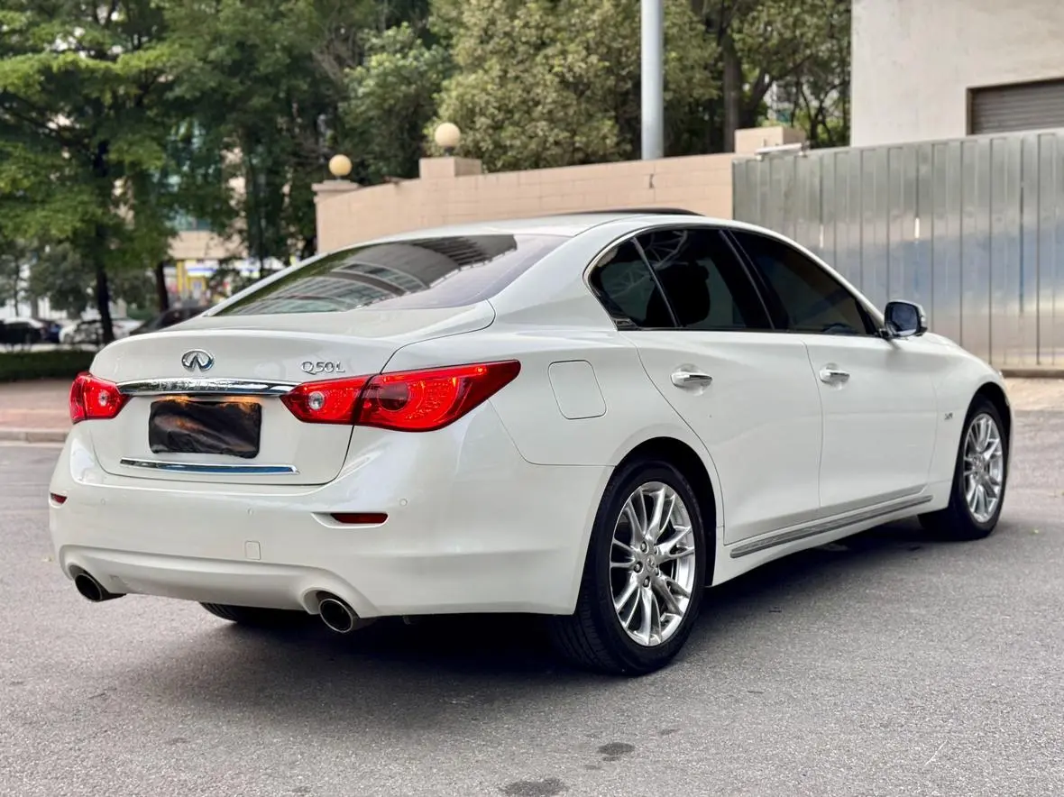 Infiniti Infiniti Q50L 2.0T Enterprising version
