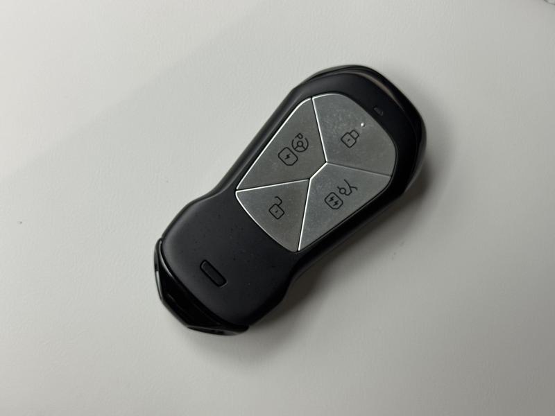 XPeng Xiaopeng P7 2024