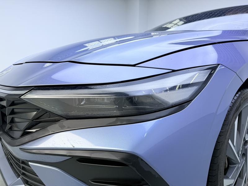 Hyundai Elantra 2023