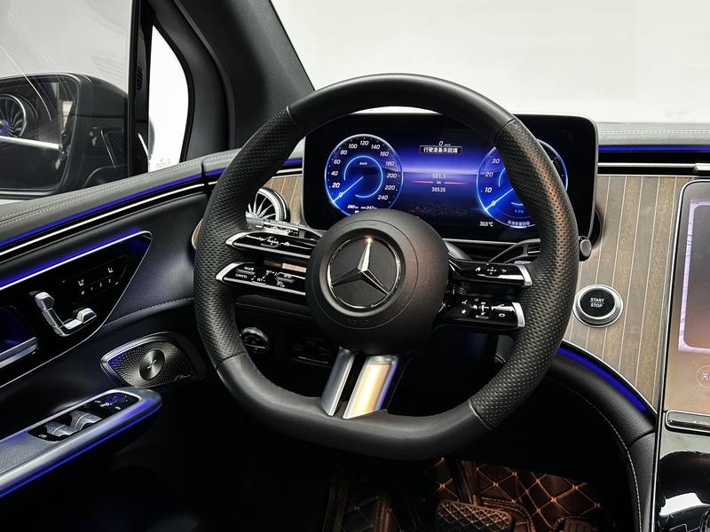 Mercedes-Benz Mercedes EQE SUV 2023