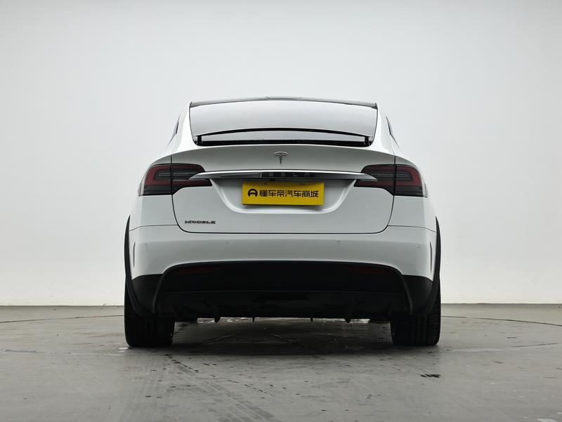 Tesla Model X 2016