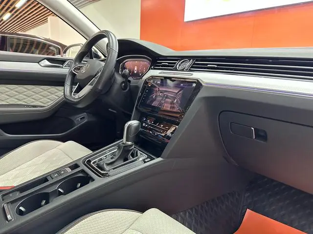 Volkswagen Magotan 2 million commemorative edition 330TSI DSG Luxury models