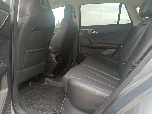 Roewe Roewe eRX5 Super Mixed Comfort Edition