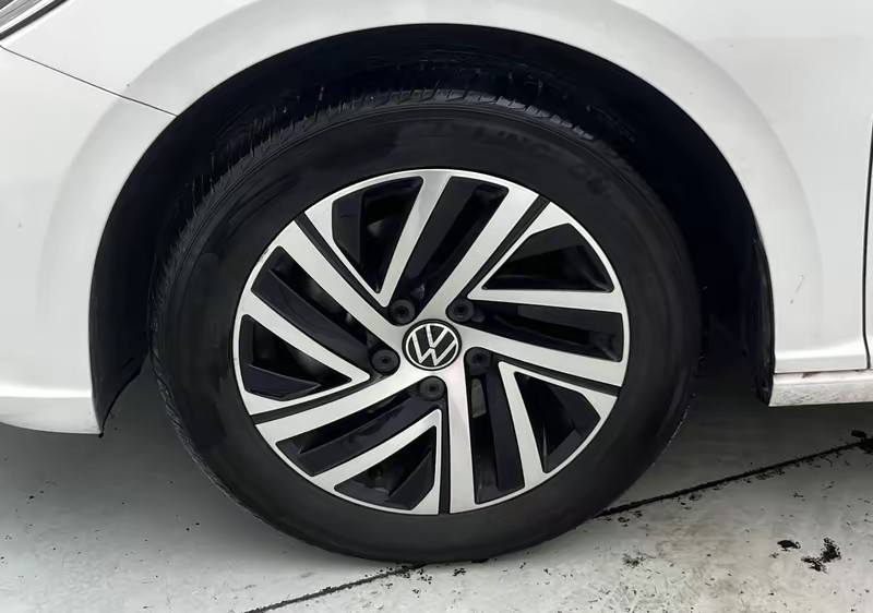 Volkswagen Lavida 2024