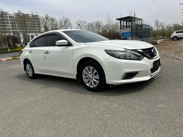 Nissan Teana 2.0L XE Fashion Edition