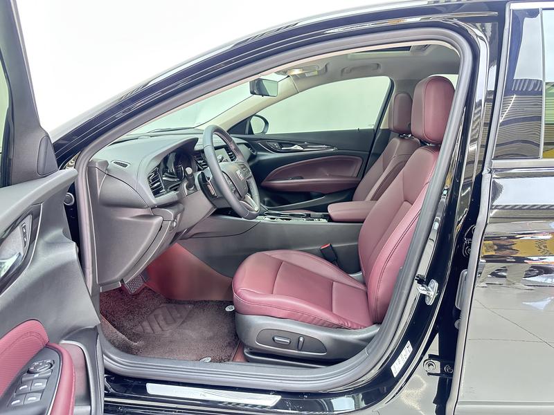 Buick Regal 2024