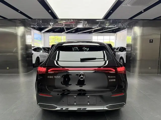 Mercedes-Benz Mercedes-Benz EQE SUV EQE SUV 500 4MATIC Pioneer Edition