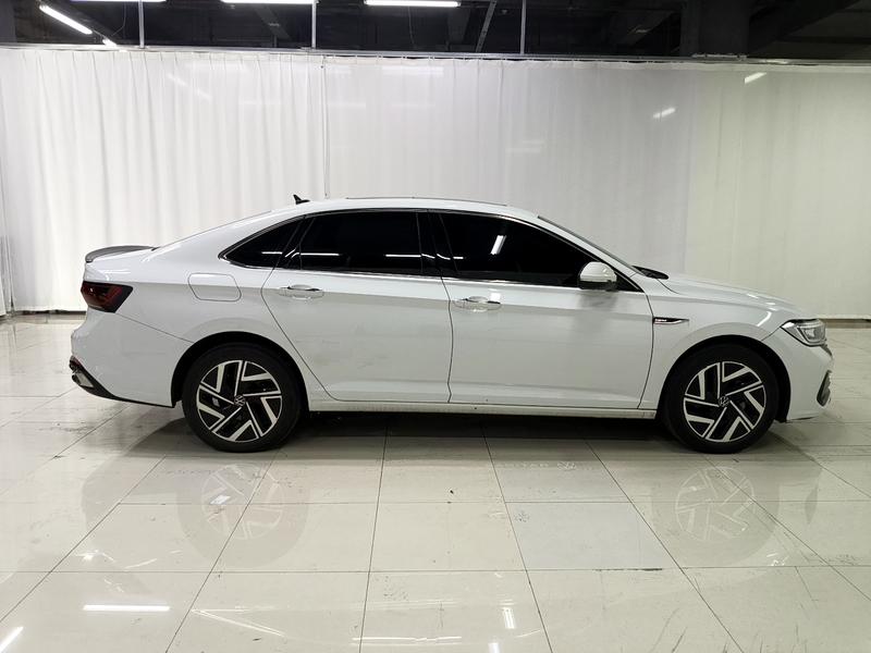 Volkswagen Sagitar 2023