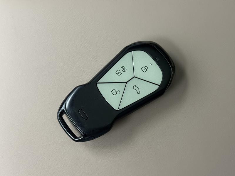 XPeng Xiaopeng G9 2025