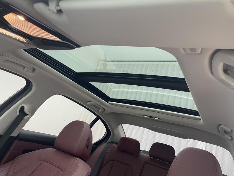 BMW BMW i3 2025