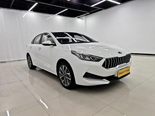 Kia Kia K3 1.5L IVT Fashion Edition