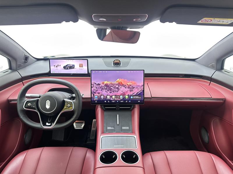 Luxeed Luxeed R7 2026