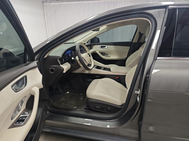 Roewe Roewe D7 DMH 2023