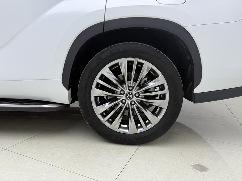 Toyota Highlander 2024
