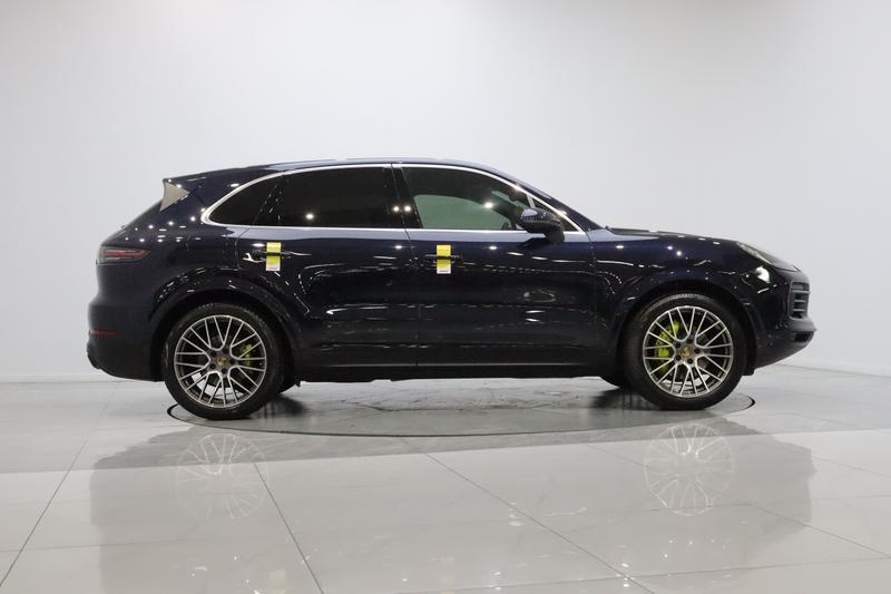 Porsche Cayenne E-Hybrid 2021