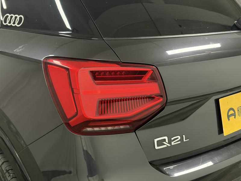 Audi Audi Q2L 2018