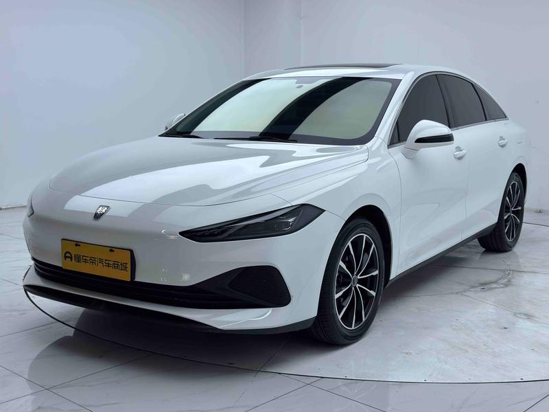 Roewe Roewe D7 DMH 2025