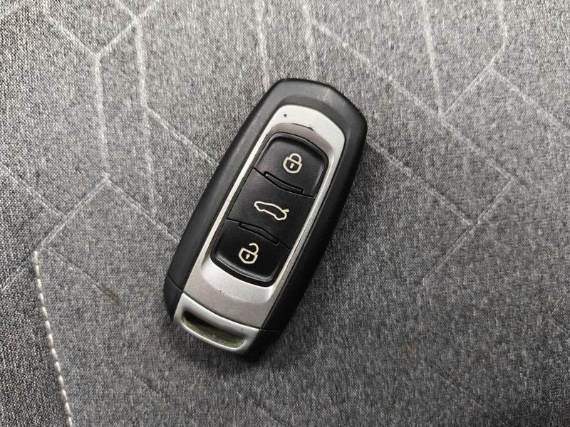 Geely Galaxy panda 2023