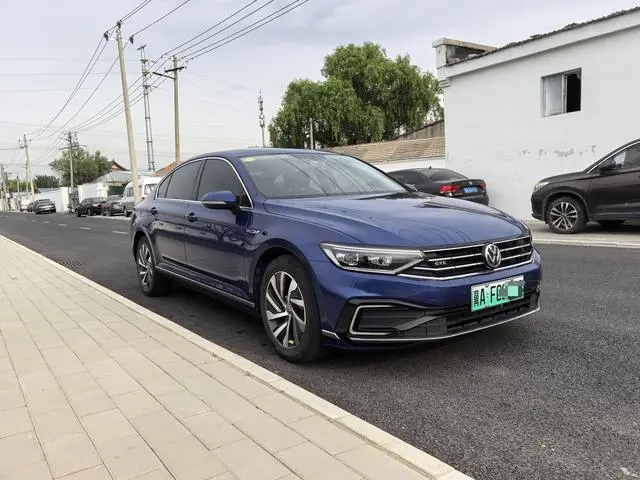 Volkswagen Magotan GTE Luxury