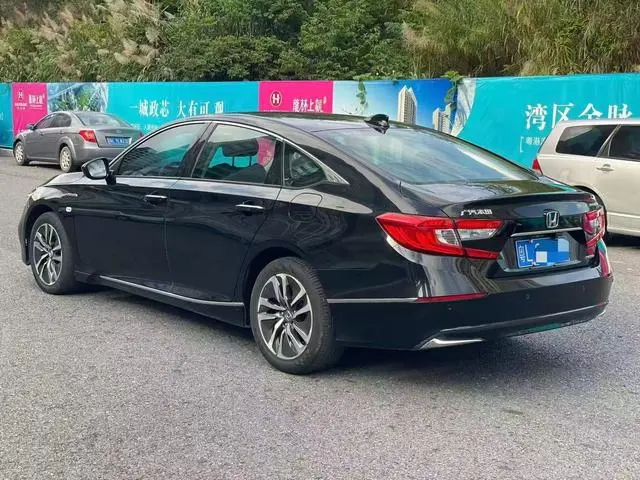 Honda Accord Rui*Hybrid 2.0L Rui Cool Edition Country VI