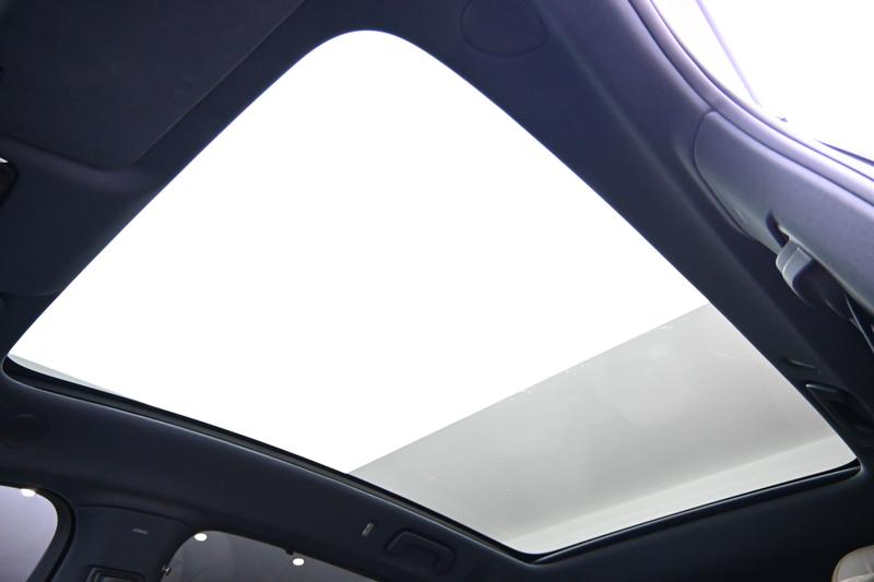 Li Auto Ideal i6 2025
