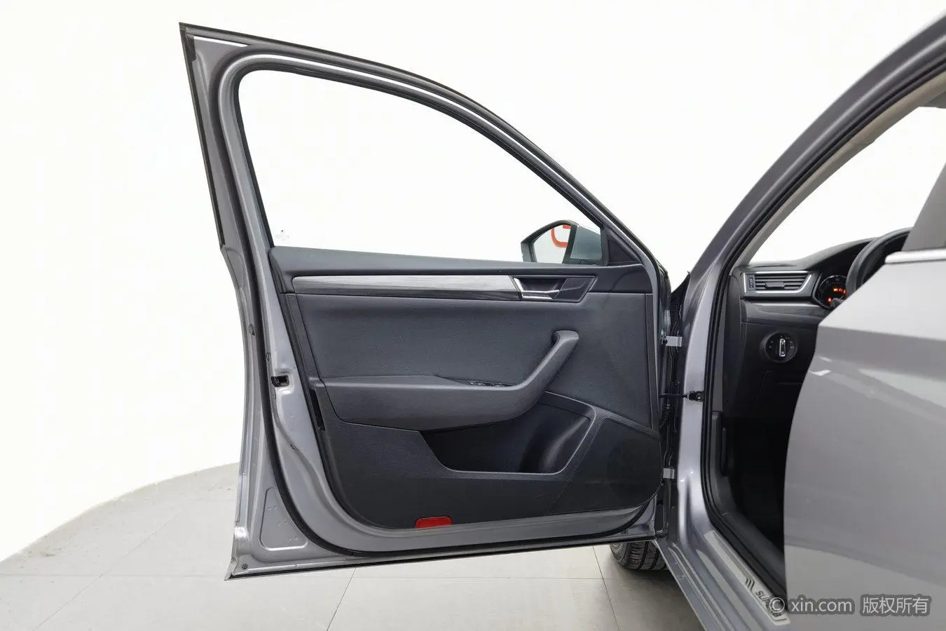 Skoda Speed pie ZI330 DSG Smart Edition