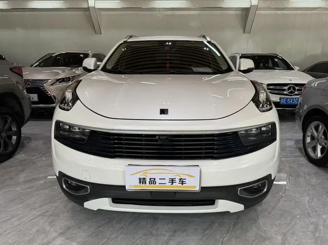LYNK & CO Lynk 01 2.0T two-wheel drive Pro version country VI
