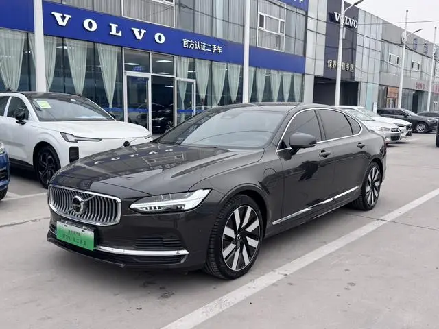 Volvo Volvo S90 PHEV T8 four-wheel drive long battery life Zhiya Deluxe Edition